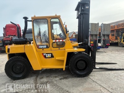 2009 CAT DP 90 Diesel Forklift - 4