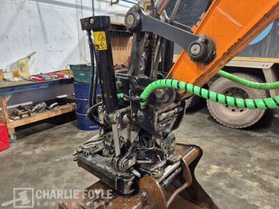 2023 Doosan DX100W-7 Wheeled Excavator & Steelwrist Tilt Attachment - 53