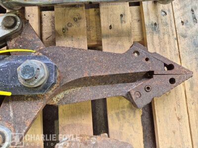 Hurst Hydraulic Jaws Of Life Kit - 4
